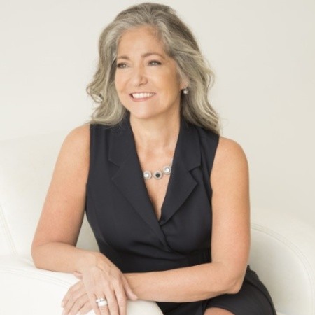 Leading Through Change with Rebecca Reynolds